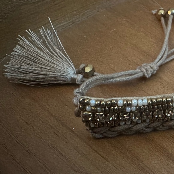 🌸Spring Clearance 🌸 Macys Beaded & Braided Bracelet - Picture 2 of 2